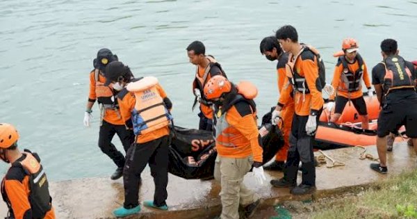 TRC BPBD Makassar Turun Tangan Cari Warga Hanyut di Danau Balang Tonjong