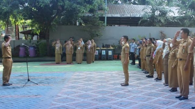 Bangun Integritas, Kecamatan Mamajang Jadikan Lurah Sebagai Pembina Apel