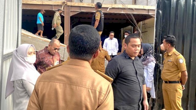 DPRD Makassar Peringatkan Pemkot Hati-hati Keluarkan IMB