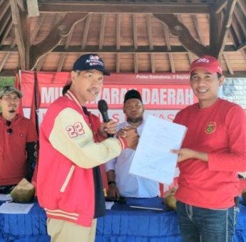 Rudianto Lallo Pimpin IKA Unhas Makassar