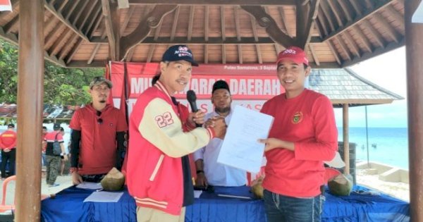 Rudianto Lallo Pimpin IKA Unhas Makassar