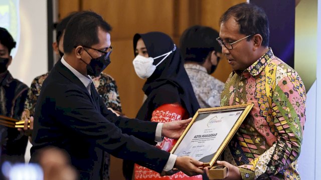 Smart Branding Lorong Wisata Hantarkan Makassar Raih Penghargaan Terbaik ISNA 2022