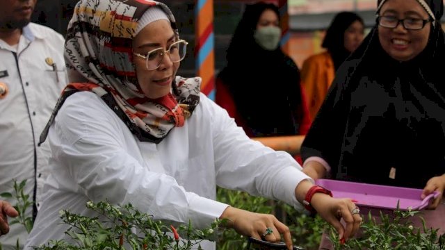 Kunjungi Lorong Wisata, Nunung Dasniar Sebut Potensi Wisata Baru Makassar Telah Muncul