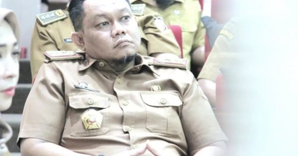 Tidak Punya IMB, Distaru Segel Rumah Permanen