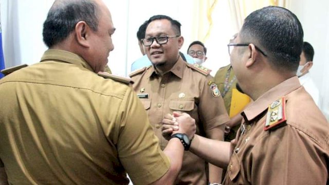 Duduk Bersama Gubernur, Fahyuddin Hadiri Rapat Pengendalian Banjir