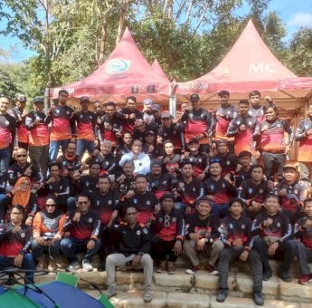 Hadiri Mubes New Max Club, Andi Bukti Ajak Para Pehobi Motor Perkuat Solidaritas