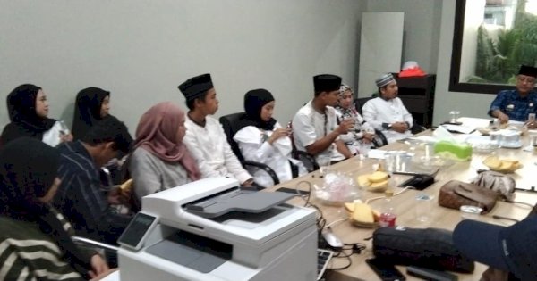 Jelang Pemberangkatan, FPTI Makassar dan Atlet Gelar Doa Bersama Sambut Porprov 2022