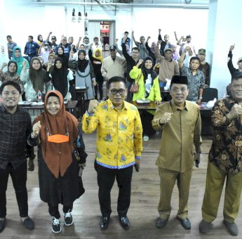 Wahab Tahir Ingatkan Warga Soal Pentingnya Pendidikan