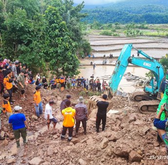 Tim Sar Gabungan Berhasil Temukan Korban Terakhir Tanah Longsor di Gowa