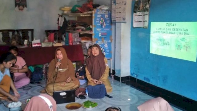 Dinas PPKB Makassar Bina Kelompok BKB di Manggala