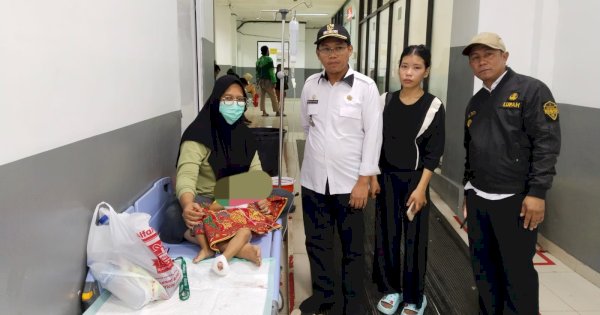 Balita Usia Dua Tahun, Korban Selamat Pohon Tumbang di Makassar Jalani Perawatan Intensif di RSUD Daya