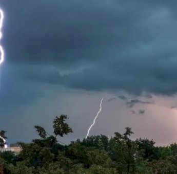 Peringatan Dini Cuaca Ekstrem, BMKG Minta Pemangku Kepentingan Tingkatkan Kesiapsiagaan