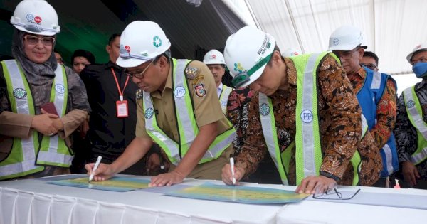 Danny Pomanto-Menkes RI Ground Breaking RS UPT Vertikal Makassar