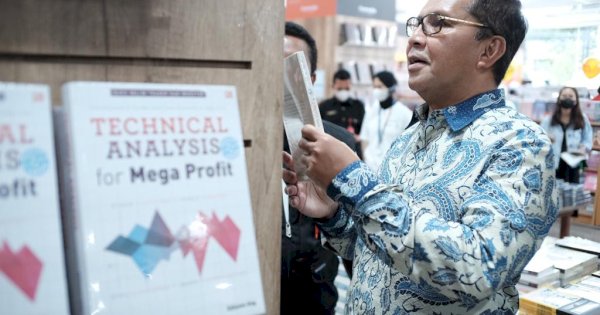 Danny Pomanto Resmikan Gramedia Store Mall Pettarani, Sebut Pusat Literasi Baru di Kota Makassar