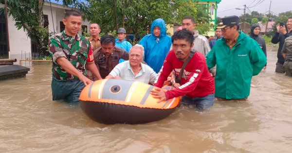 86 Titik di Makassar Terendam Banjir Akibat Cuaca Buruk