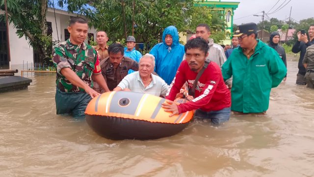 86 Titik di Makassar Terendam Banjir Akibat Cuaca Buruk