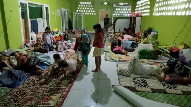 Danny Pomanto Minta OPD Pastikan Kebutuhan Bayi Hingga Anak-anak di Posko Pengungsian Terpenuhi