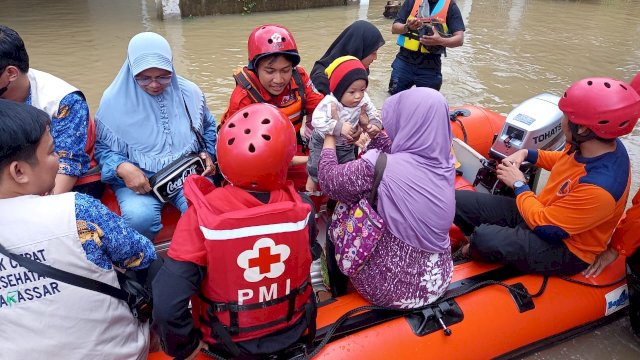 Empat Kecamatan di Makassar Terendam Banjir, Ribuan Warga Masih Mengungsi
