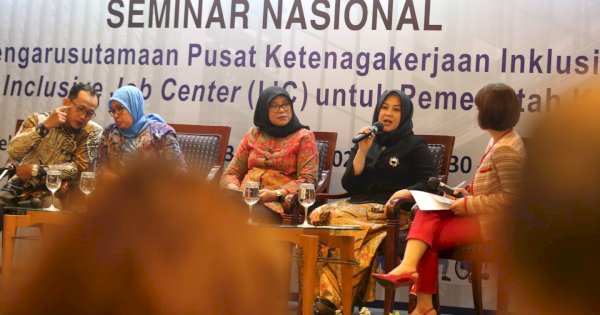 Fatmawati Rusdi Paparkan Kebijakan Pemenuhan Hak-hak Ketenagakerjaan Disabilitas di Seminar Nasional IJC APEKSI