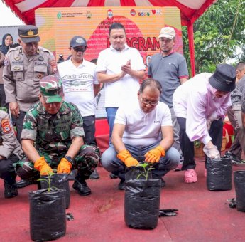 Gerakan Terus Menanam 1 Juta Polybag di Makassar Dimulai, Upaya Pemkot Tekan Inflasi Jelang Ramadan