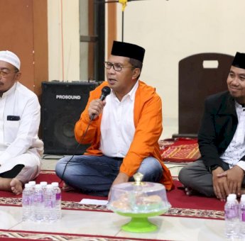 Silaturahmi di Pondok Pesantren Ibnu Qayyim Bone, Danny Pomanto Gaungkan Program Jagai Anakta