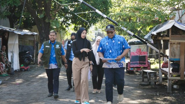 Direktur Umum dan Pelayanan PDAM Makassar Indira Mulyasari (baju hitam) || istimewa 