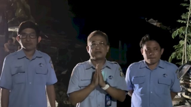 Pastikan Rampung, Beni Iskandar Turun Mengecek Pengerjaan Pipa Bocor di Gowa