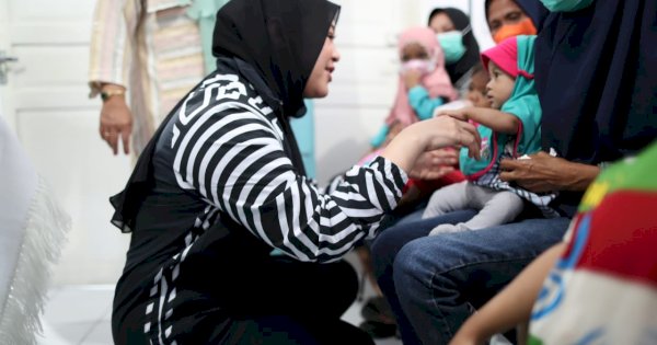 Grebek Stunting di Dua Puskesmas, Fatmawati Rusdi Ingatkan Orang Tua Rutin Cek Kondisi Anak ke Posyandu