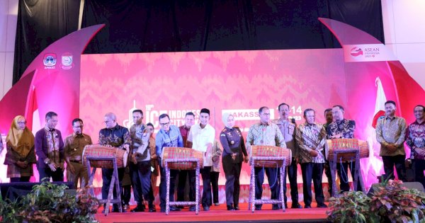 Danny Pomanto dan Bima Arya Launching Indonesia City Expo ke-XIX