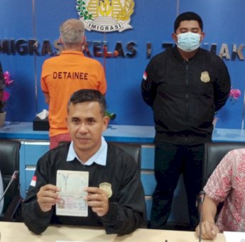 Langgar Aturan Imigrasi, WNA Asal Jerman Dideportasi Enam Bulan Tak Diperbolehkan ke Indonesia