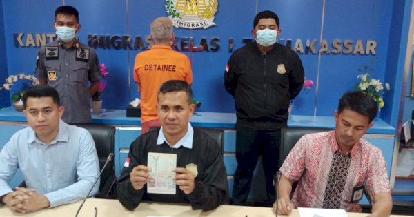 Langgar Aturan Imigrasi, WNA Asal Jerman Dideportasi Enam Bulan Tak Diperbolehkan ke Indonesia