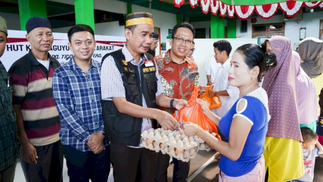 Rudianto Lallo Apresiasi Pasar Murah di Milad Paguyuban Kelapa Tiga