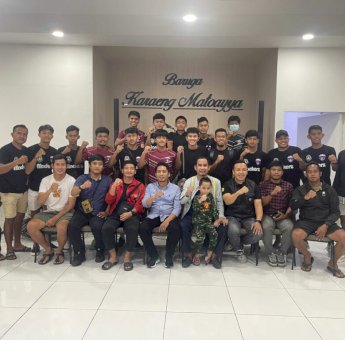 Lepas Tim Sepak Bola Makassar City FC, Ketua DPRD Rudianto Lallo: Semoga Juara!