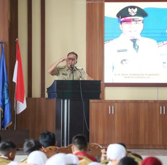 Danny Pomanto Target 235 Ribu Siswa SD-SMP se-Makassar Terima Program GASING