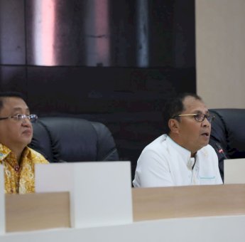 Danny Pomanto Ingatkan OPD-Warga Waspada Banjir dan Angin Kencang