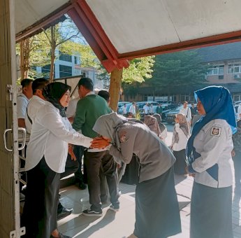 Hari Pertama Masuk Kantor, Kadis PU Cek Kehadiran Pegawai Pastikan Tak Ada Tambah Libur