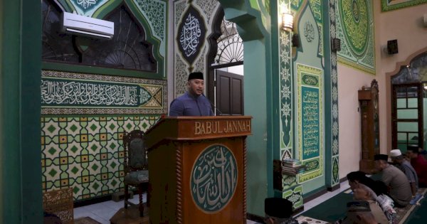 Hadiri Safari Ramadan, Camat Panakukkang Ajak Masyarakat Jaga Keamanan Lingkungan
