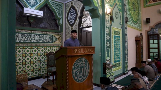 Hadiri Safari Ramadan, Camat Panakukkang Ajak Masyarakat Jaga Keamanan Lingkungan