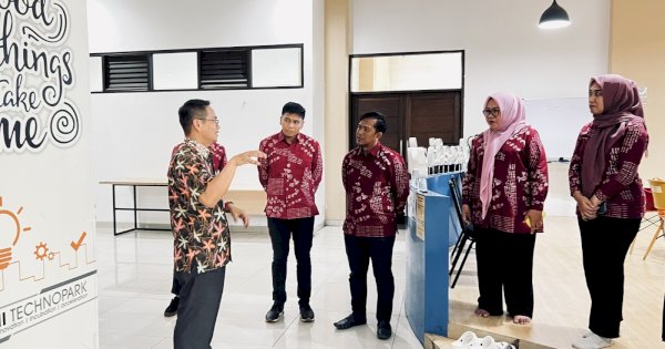 Ikuti Arahan Kementrian Koperasi, Diskop  Makassar Kunjungi Cimahi Technopark