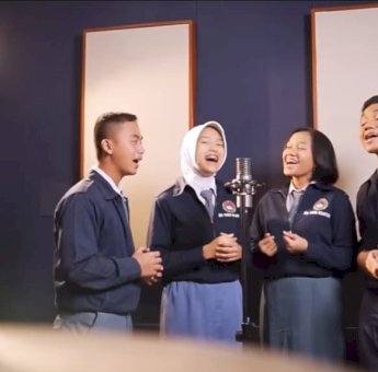 Bersama Dream Band 31, Muhammad Asyrafi Bukti Hibur Pelepasan Siswa SMA Taruna Nusantara