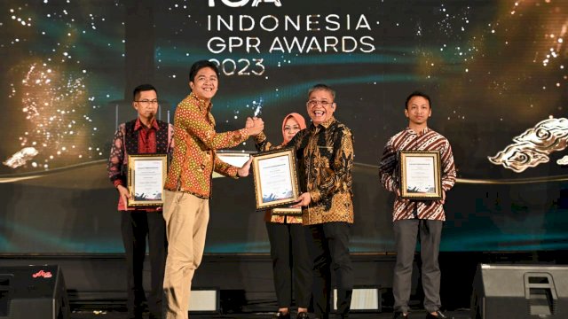 Beni Iskandar Raih Penghargaan Indonesia GPR Award 2023, Pemimpin BUMD Terpopuler di Media