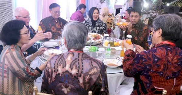 Fatmawati Rusdi Jamu Makan Malam Peserta InaSFO, Perkenalkan Makassar Kota Makan Enak
