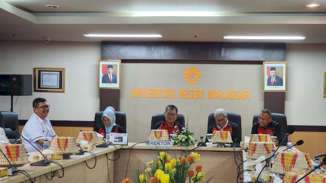 Atlet Siap Tanding, Manajer Prof Husain Syam Harap Bisa Raih Prestasi Sepaktakraw World Championship Thailand