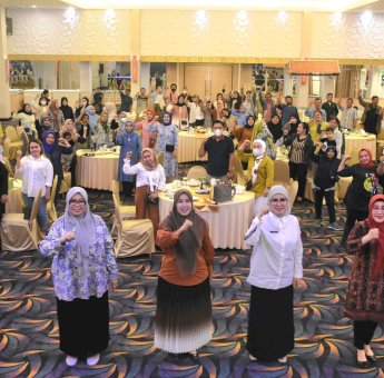 Sosialisasikan Perda ASI Eksklusif, Begini Pesan Fatma Wahyuddin ke Ibu-ibu Konstituen