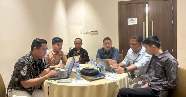 Gelar Bimtek, Kepala Balitbangda Makassar Latih Inovator OPD Pemkot Input Data Inovasi