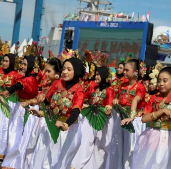 Danny Pomanto Bangga Tampilkan Tari Kolosal Dihadapan Delegasi 36 Negara di Pembukaan MNEK 2023