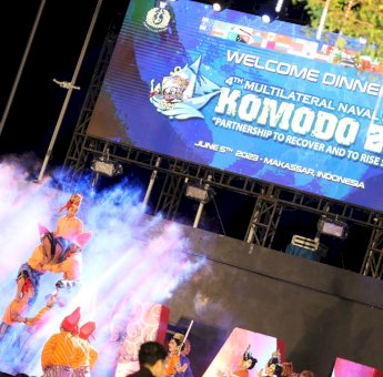 Danny Pomanto Akrabkan Budaya Makassar Kepada Ratusan Jenderal MNEK dalam Gala Dinner