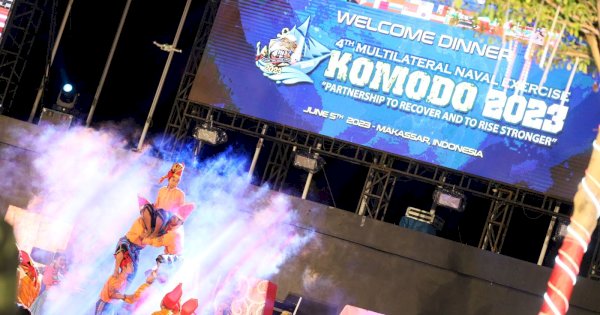 Danny Pomanto Akrabkan Budaya Makassar Kepada Ratusan Jenderal MNEK dalam Gala Dinner