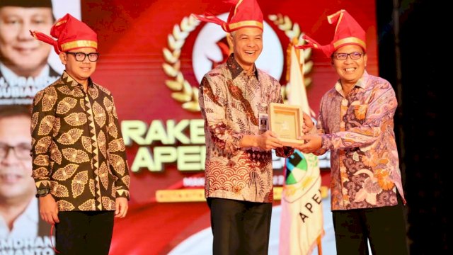 Rakernas APEKSI XVI di Makassar Torehkan Sejarah, Berhasil Datangkan Tiga Bacapres