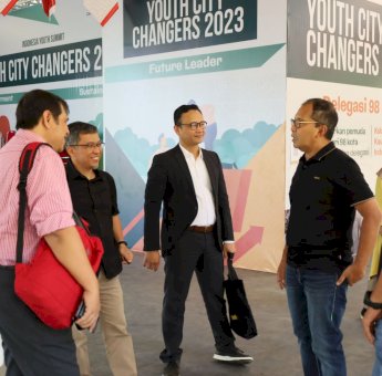 Dilirik Jadi Percontohan Pemanfaatan Tanaman Bambu, Danny Pomanto Ajak Peneliti SAPPK ITB Keliling Tokka